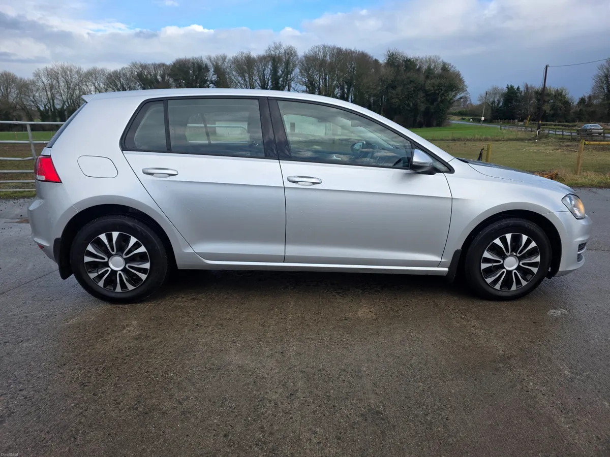 Volkswagen Golf 1.6 diesel ( NCT and TAX ) - Image 4