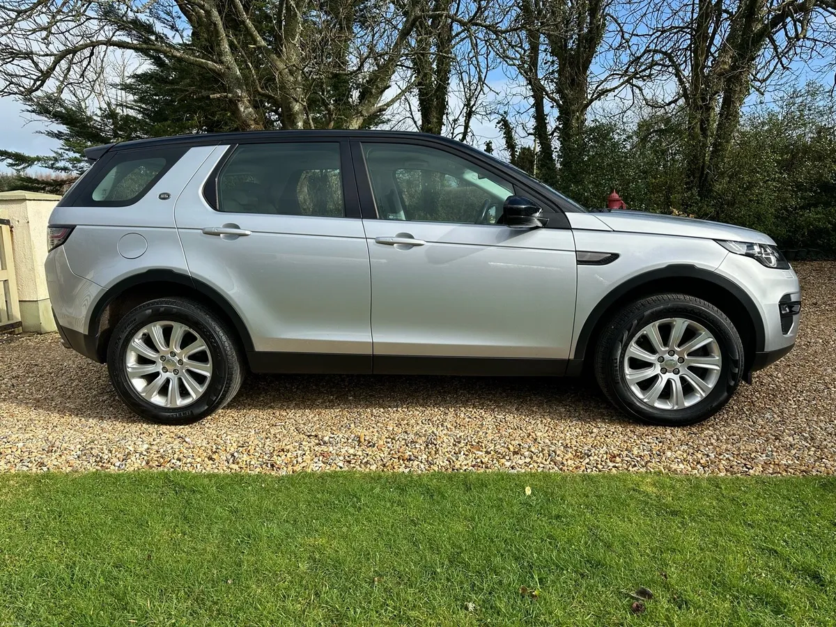 Discovery Sport 2.2 Auto 4x4 NCT 02/27 Taxed - Image 4