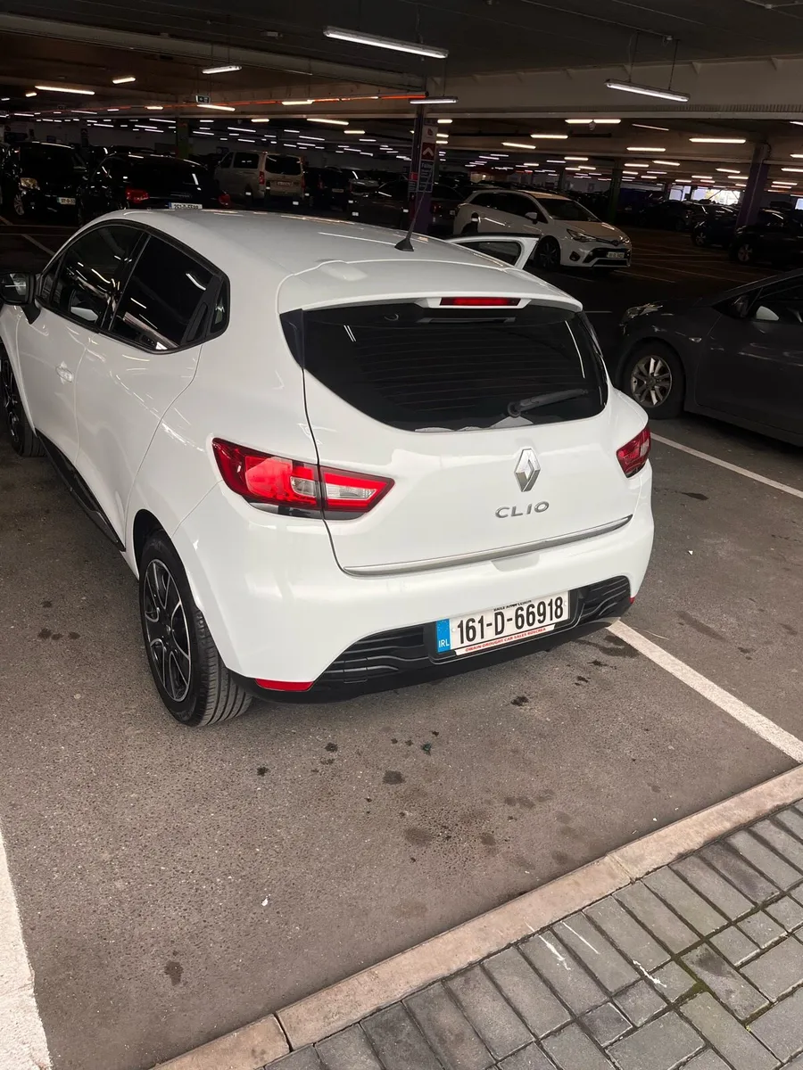 Renualt Clio Automatic 1.2 - Image 4