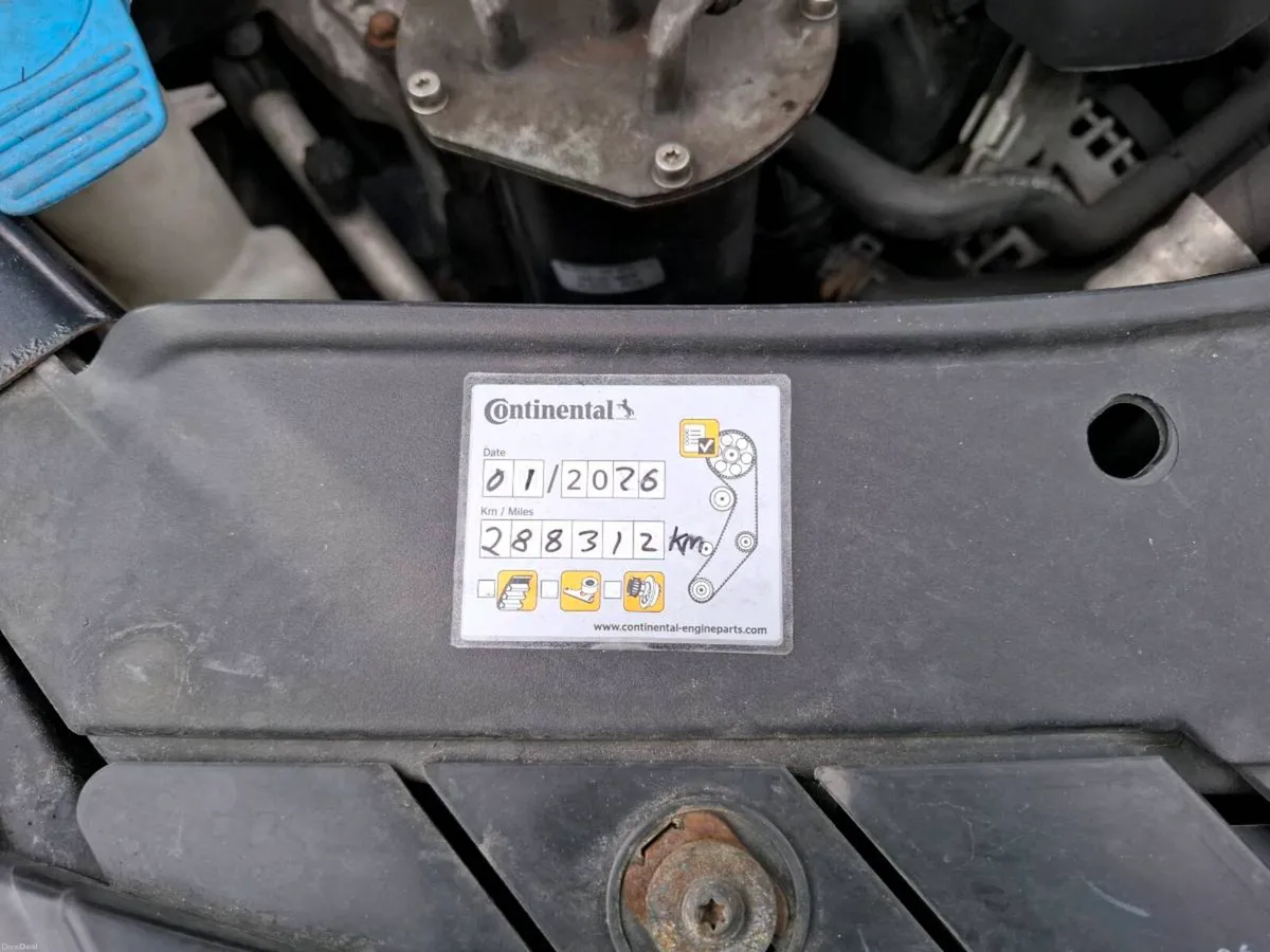 Volkswagen Passat 2.0TDi - Image 2