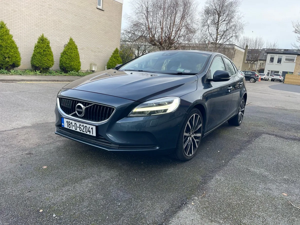 VOLVO V40 2018 D4 2.0L Diesel - Image 2
