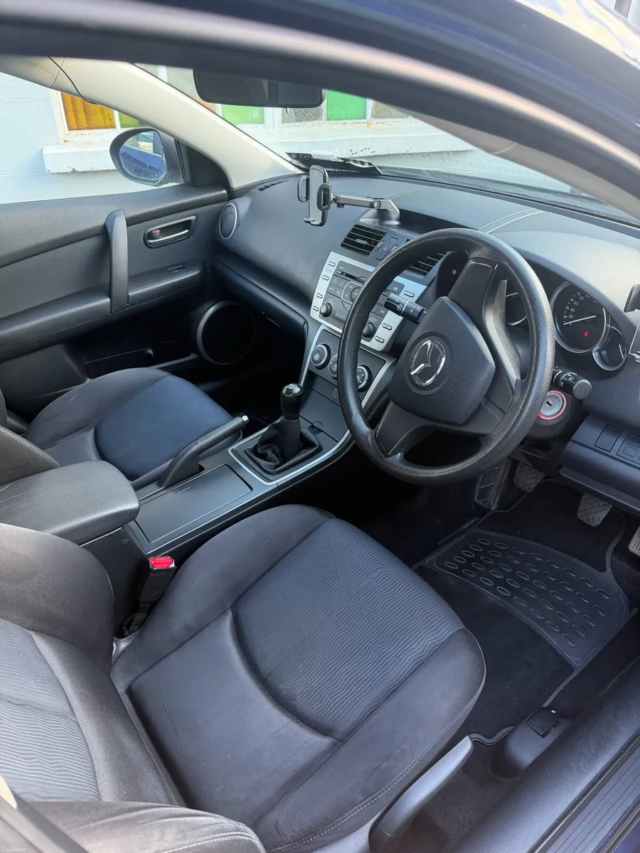 Mazda 6 - Image 2