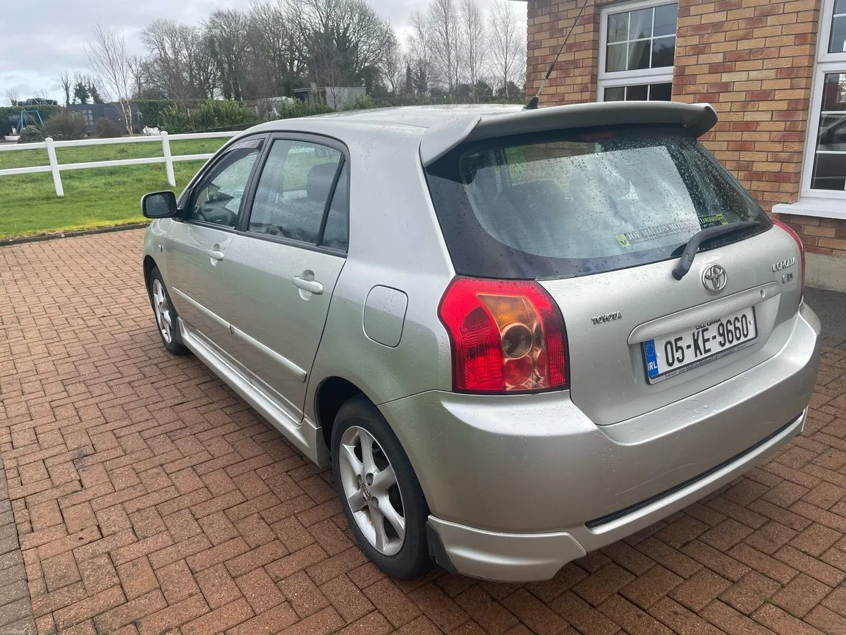 Toyota Corolla - Image 3