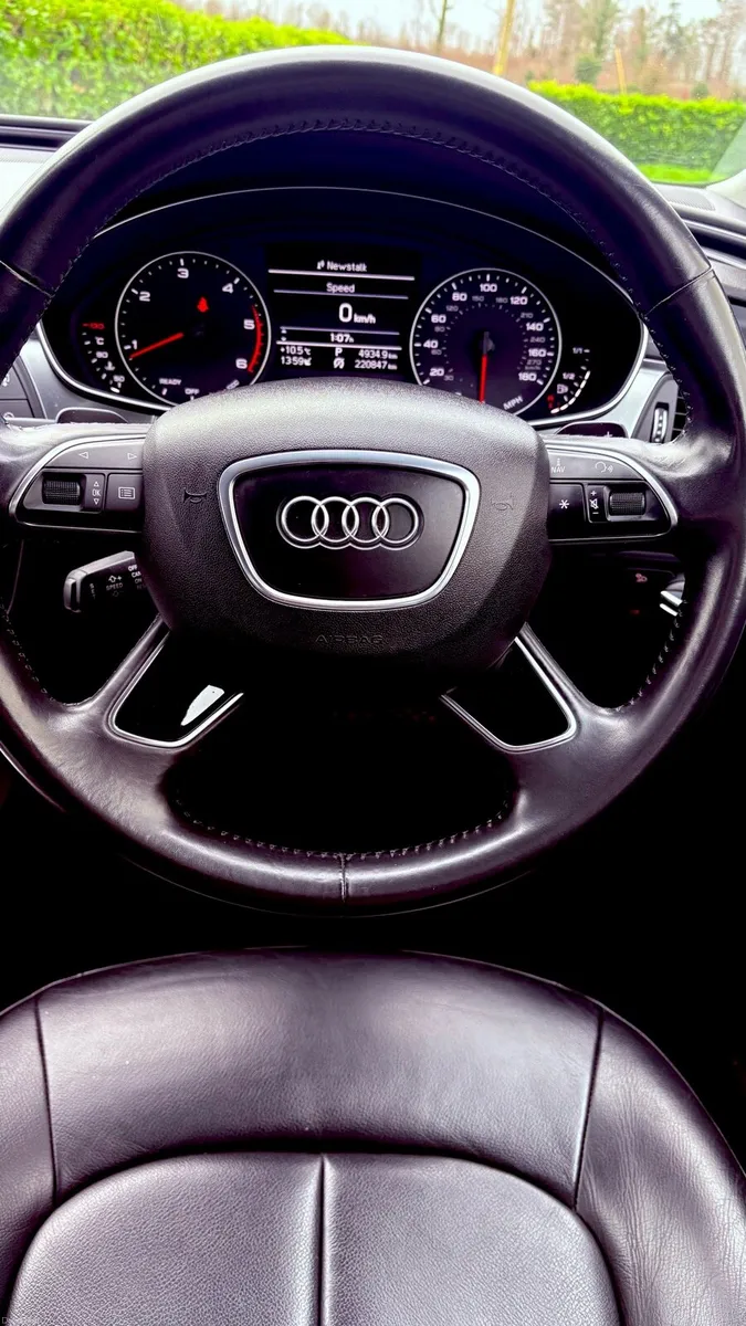 AUDI A6 ULTRA LIMOUSINE AUTOMATIC - Image 4