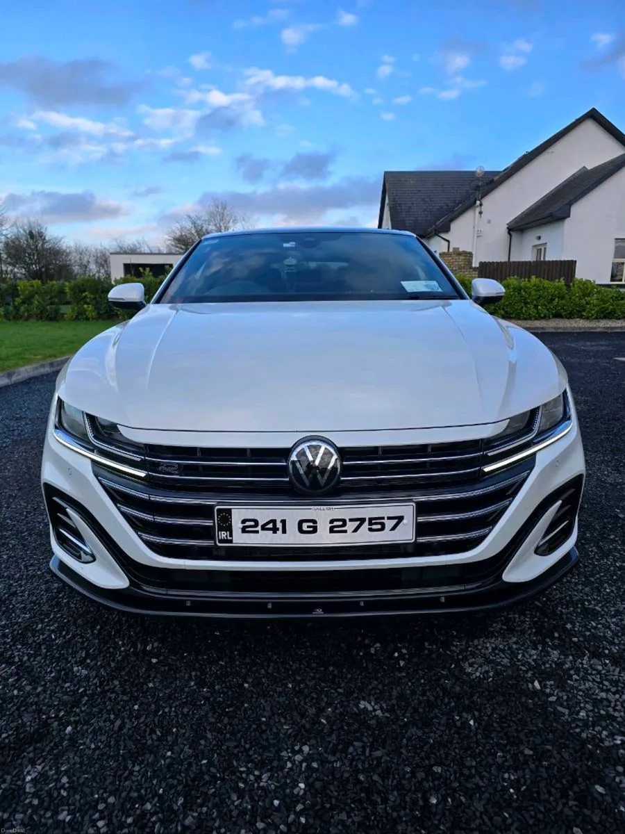 Volkswagen Arteon 2.0L DSG R-Line - Image 2