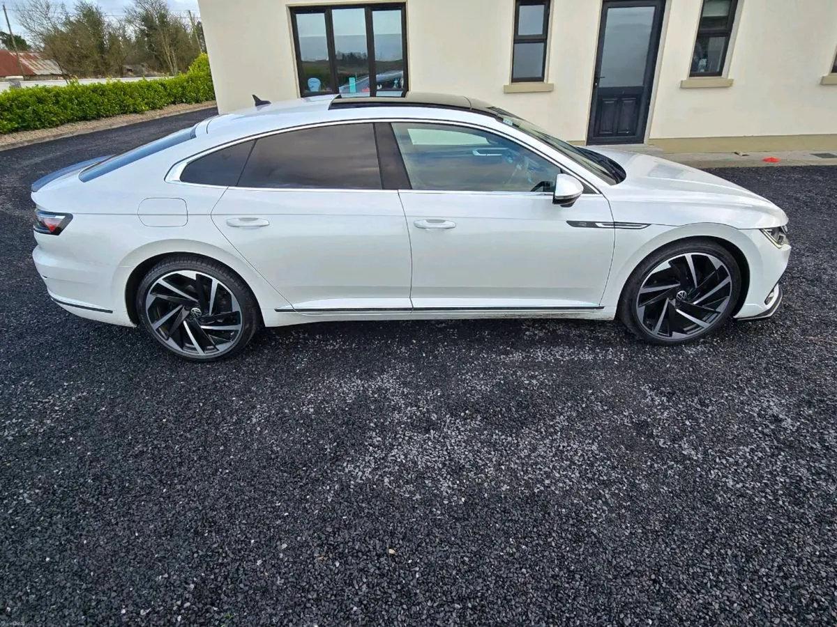 Volkswagen Arteon 2.0L DSG R-Line - Image 4