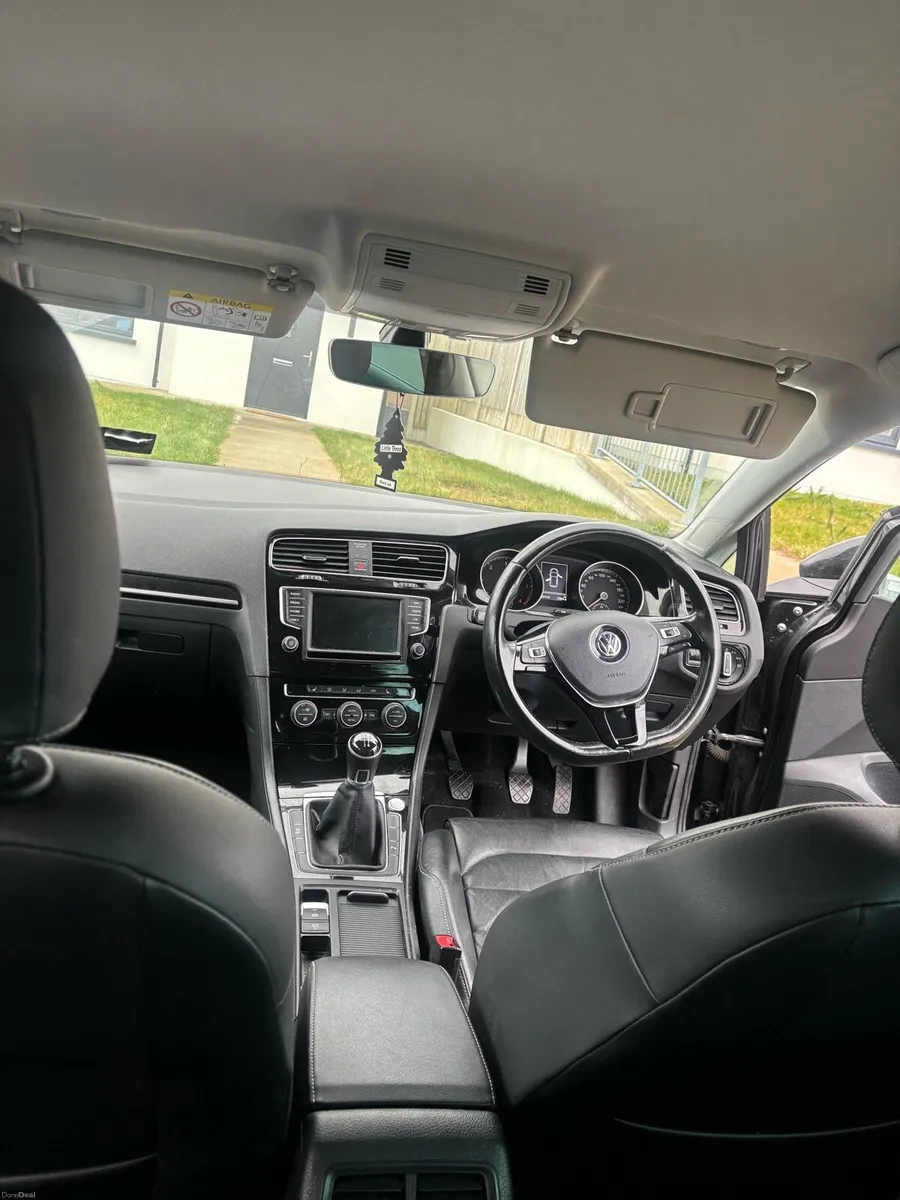 Volkswagen Golf TDI Bluemotion - Image 4