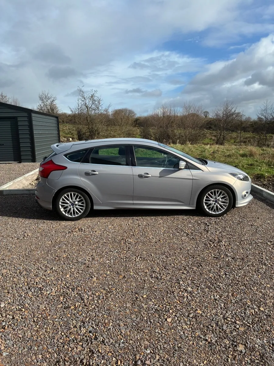 Ford Focus 2013 - Image 1