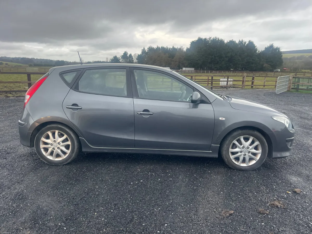 Hyundai i30 2010 “NEW NCT” - Image 2