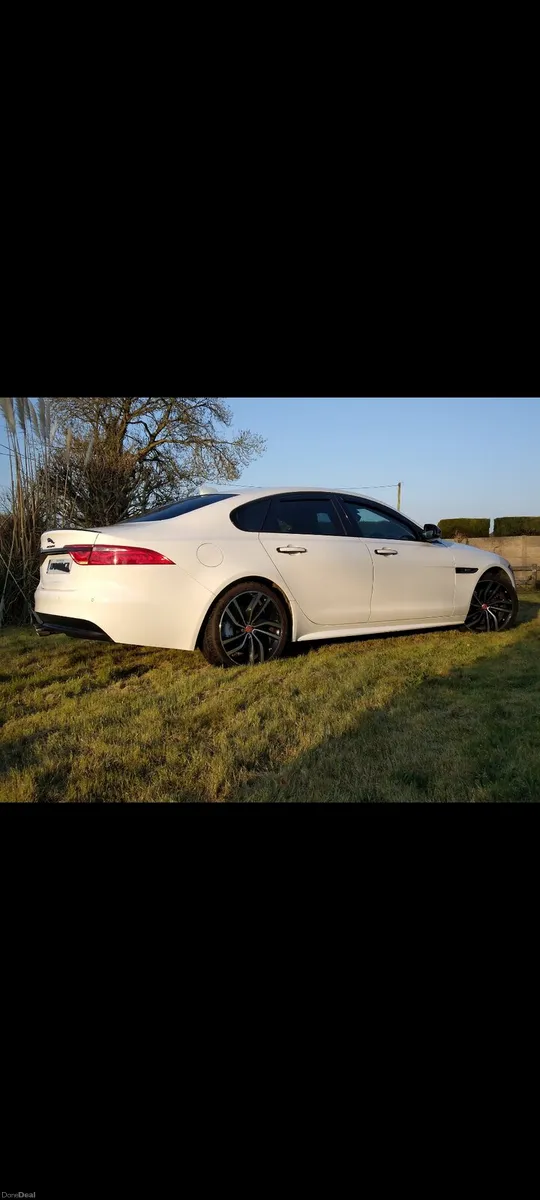 Jaguar XF R-SPORT - Image 5