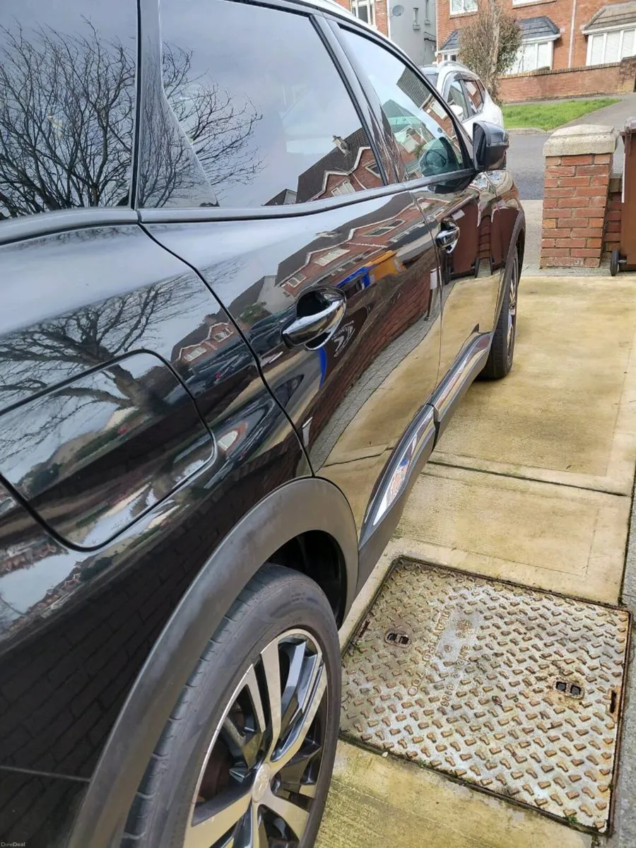 Puegeuot 3008 - Image 3