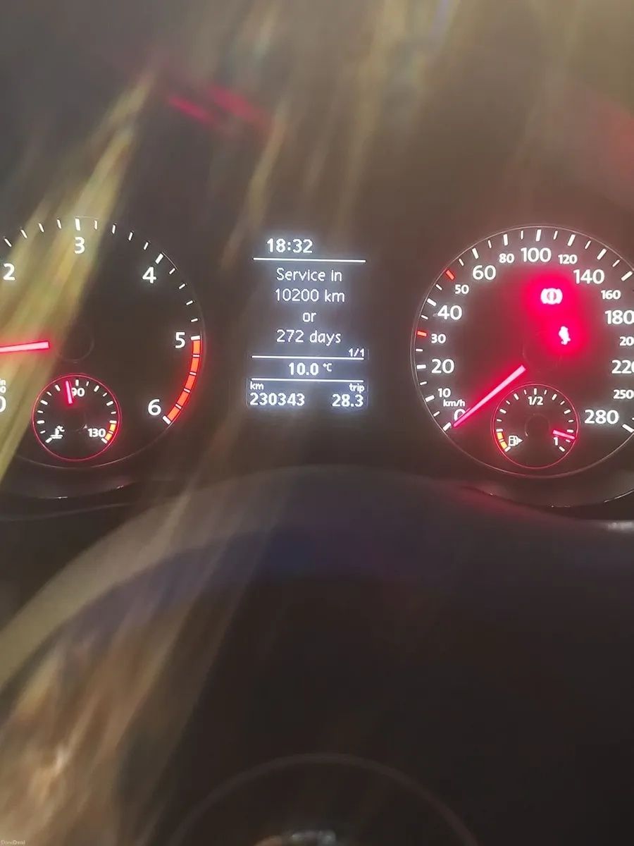 Volkswagen Scirocco 2011 - Image 2