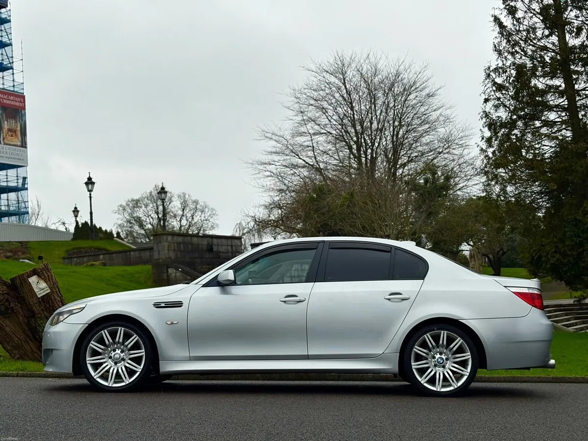 2008 Bmw M5 Low Miles Automatic - Image 3