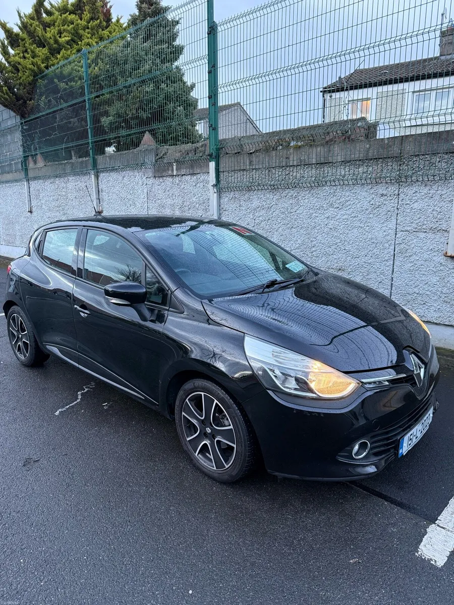 Renault Clio Dynamique 1.2 Low Mileage - Image 3