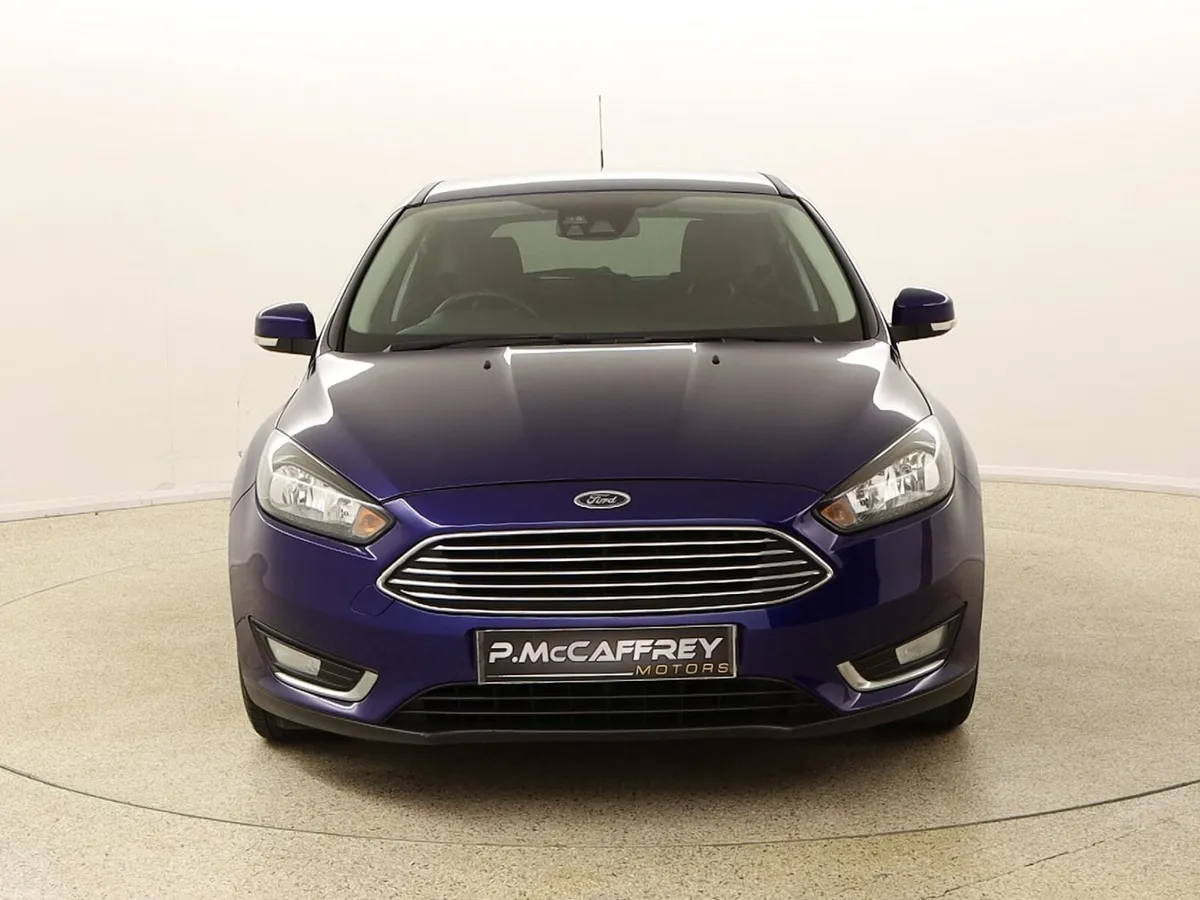 2015 FORD FOCUS ZETEC 1.5 TDCI 120 BHP - Image 2
