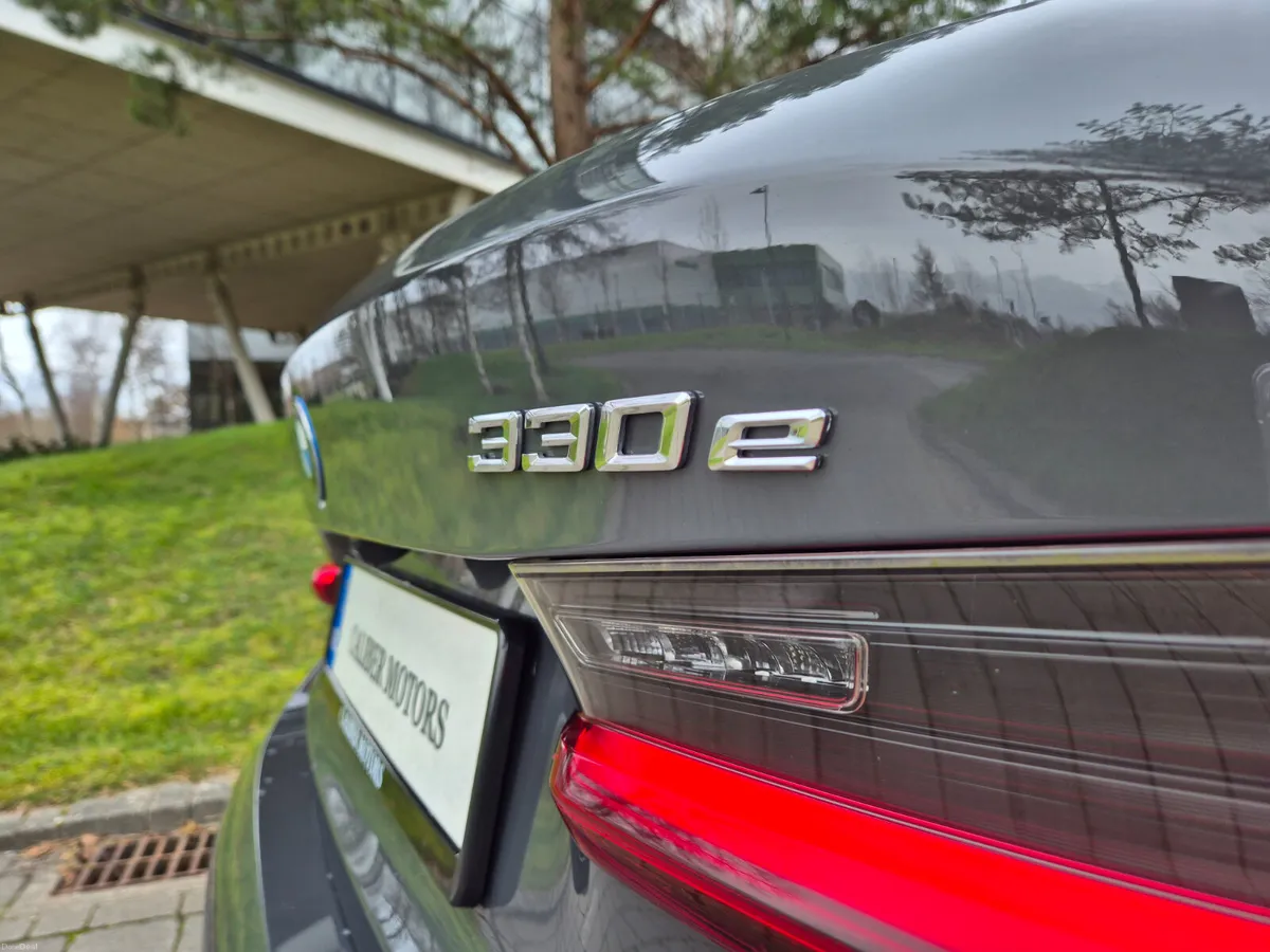 BMW 330e M-Sport Dravit Grey - Image 5