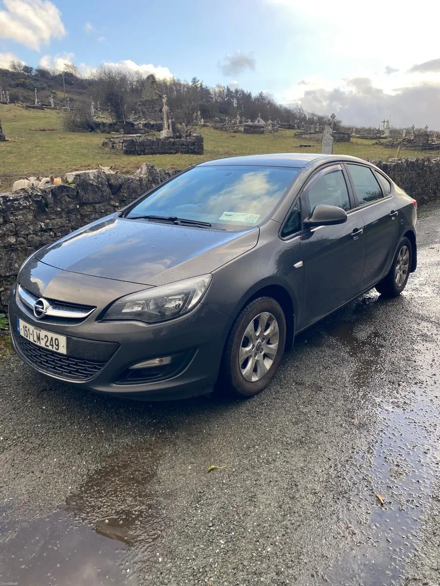 Opel Astra - Image 4