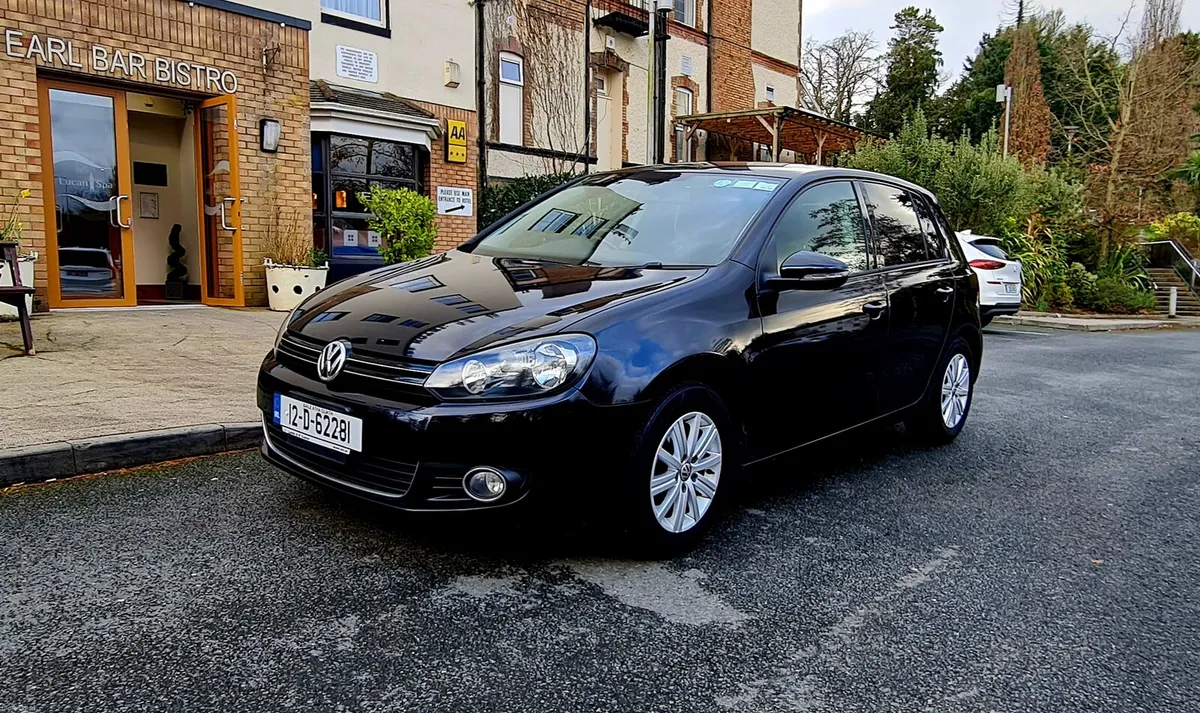 ONLY 89000km - Immaculate Golf 1.2 Automatic - Image 1