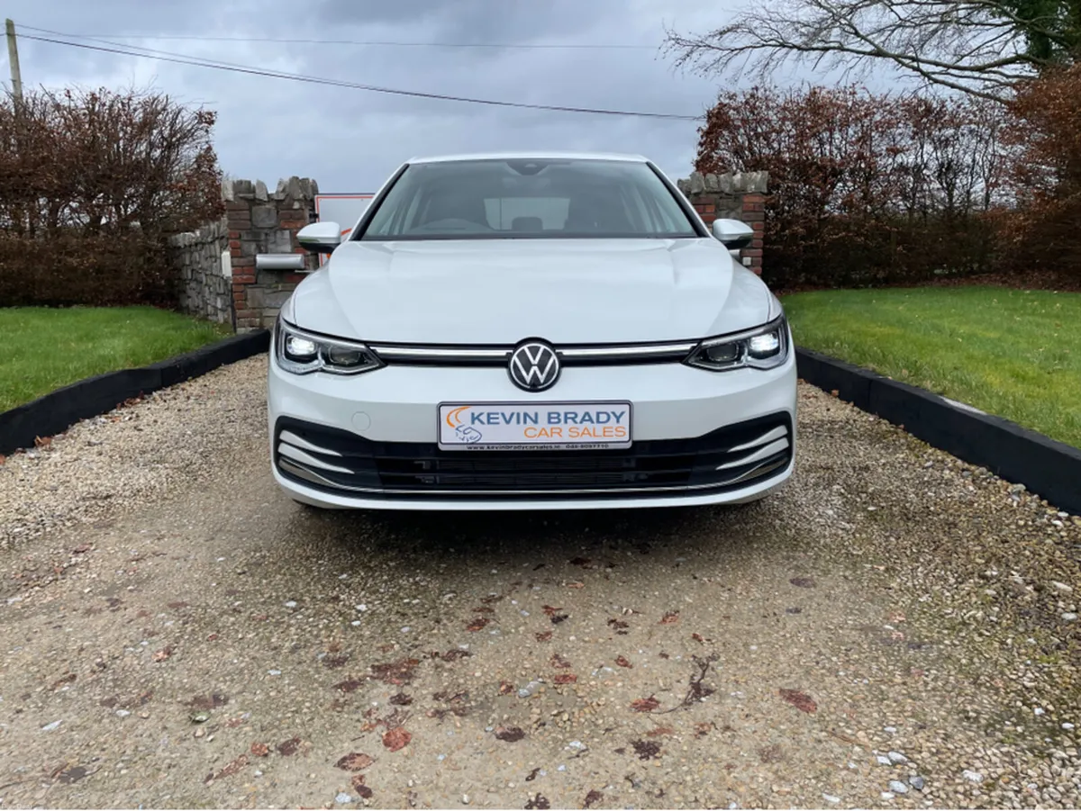 Volkswagen Golf 2.0 TDI 150 BHP DSG STYLE 5 DOOR. - Image 2