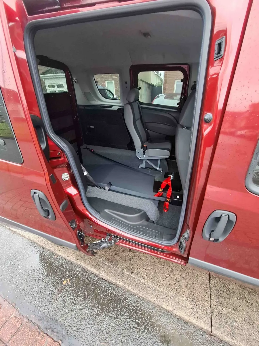 Fiat Doblo Wheelchair Car Only 14K KM - Image 2