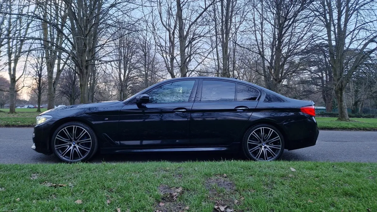 BMW 530D M Sport Tech & Comfort Pack - Image 3