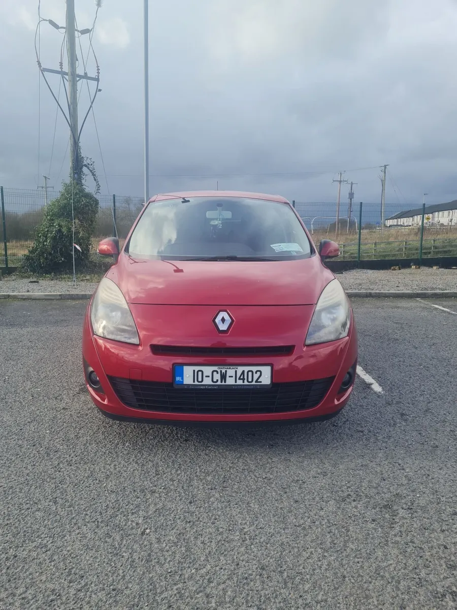 Renault Grand Scenic 1.5 DCI - Image 2