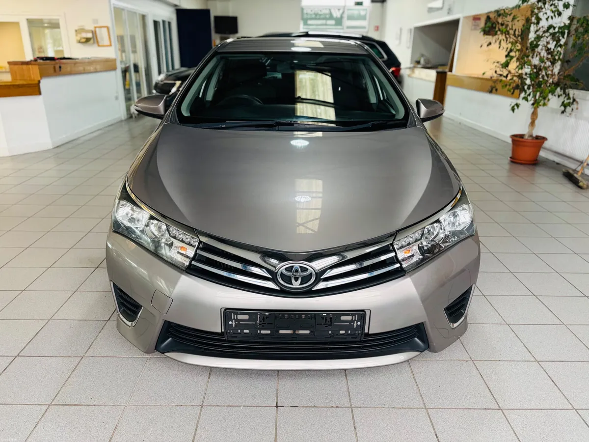 Toyota Corolla 2016 low mileage - Image 2
