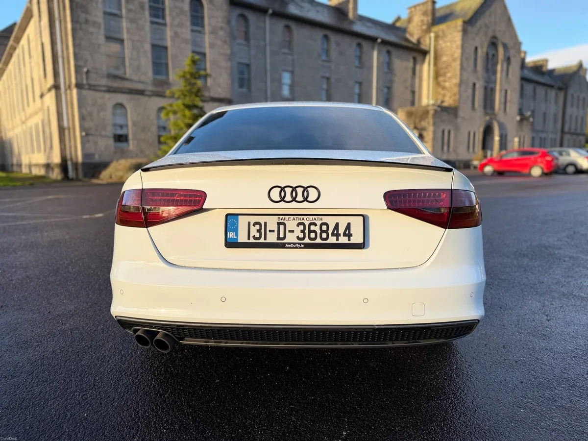 Audi A4 S-line Black Edition Auto - Image 4