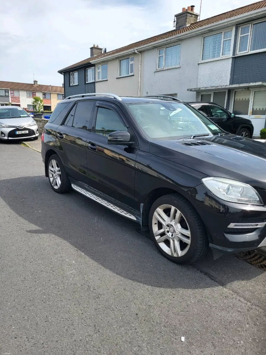 Mercedes-Benz M-Class 2013 - Image 1