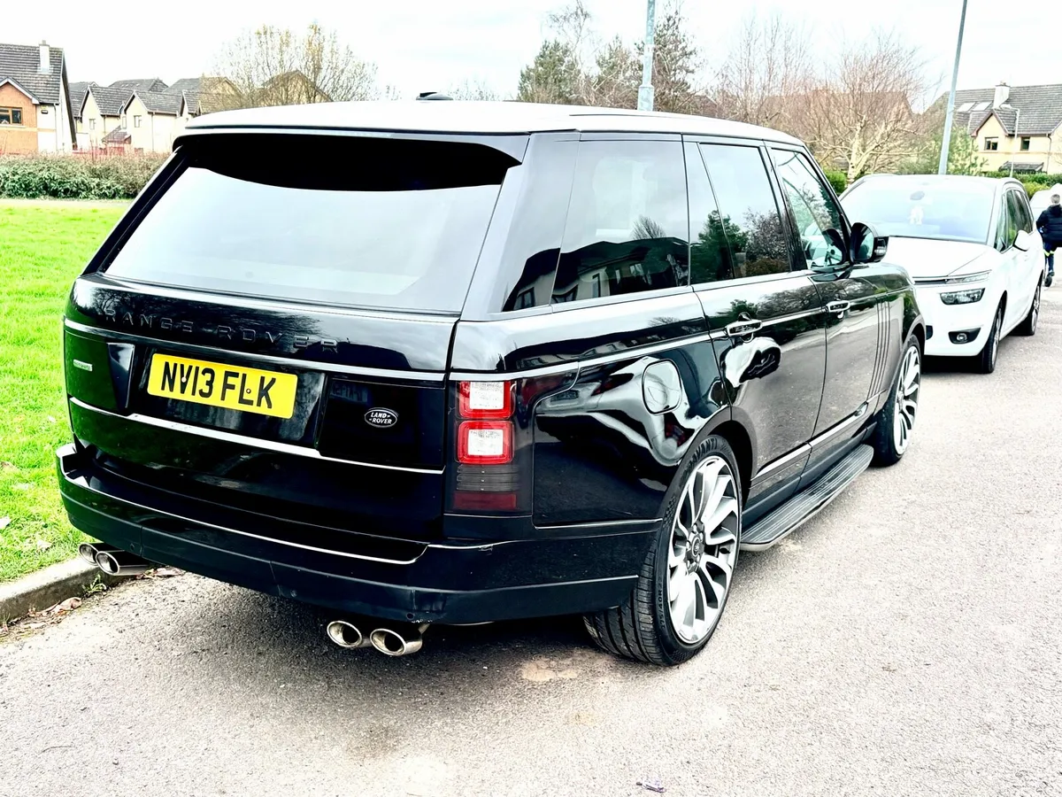 Range Rover 4,4 Autobiography - Image 2