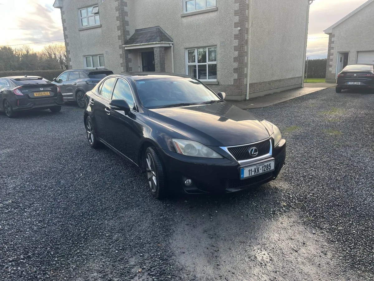 Lexus IS 2011 - Image 1