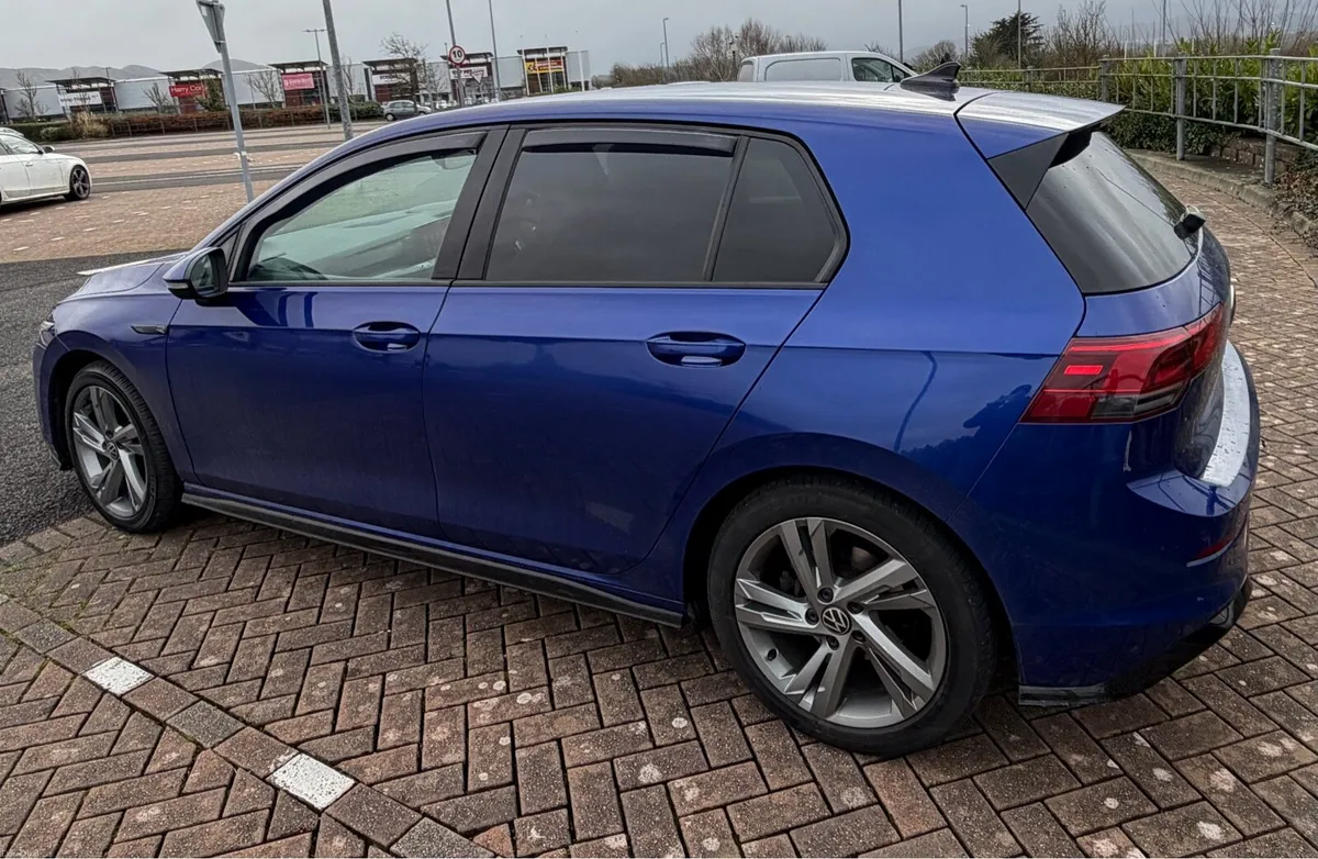 2022 VW Golf R-Line - Image 3