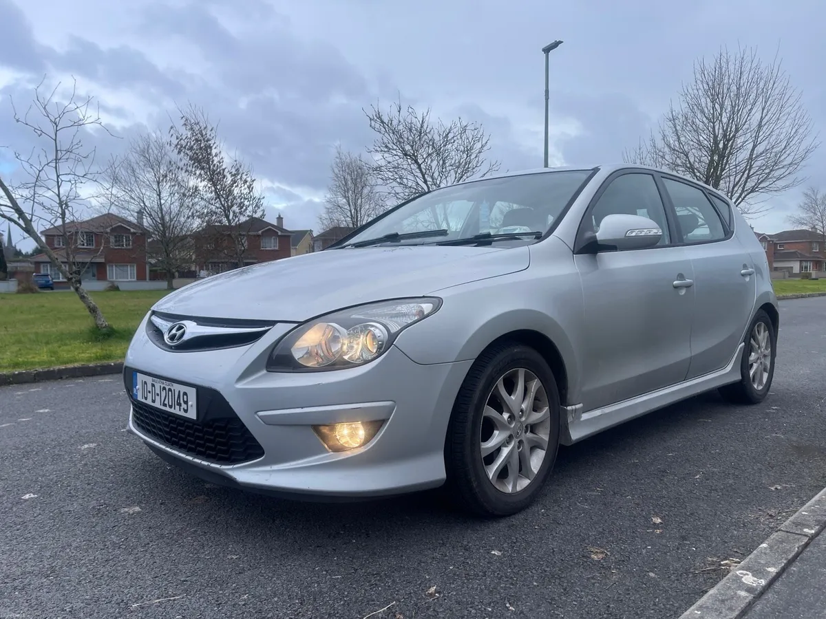 Hyundai i30 Edition 1.6 Diesel NCT TAX - Image 4