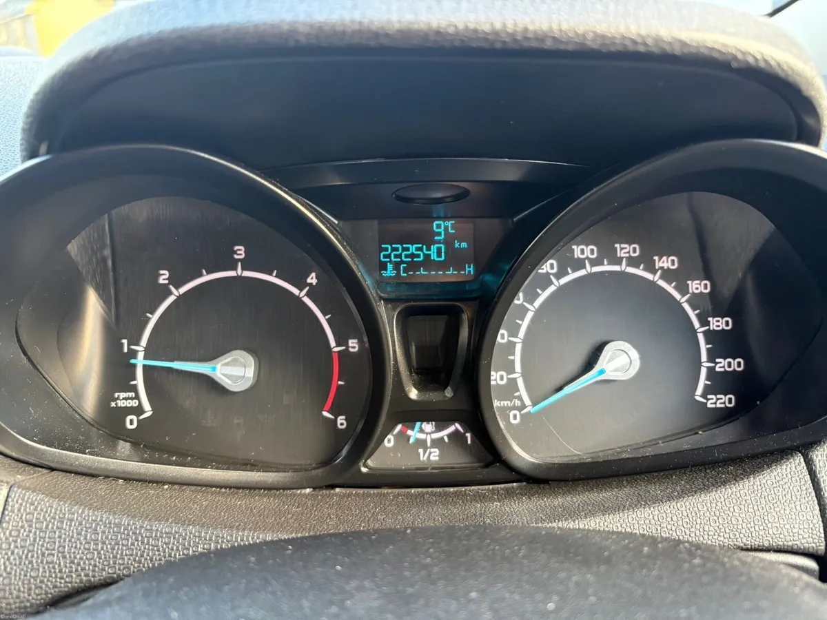 Ford ecosport - Image 4