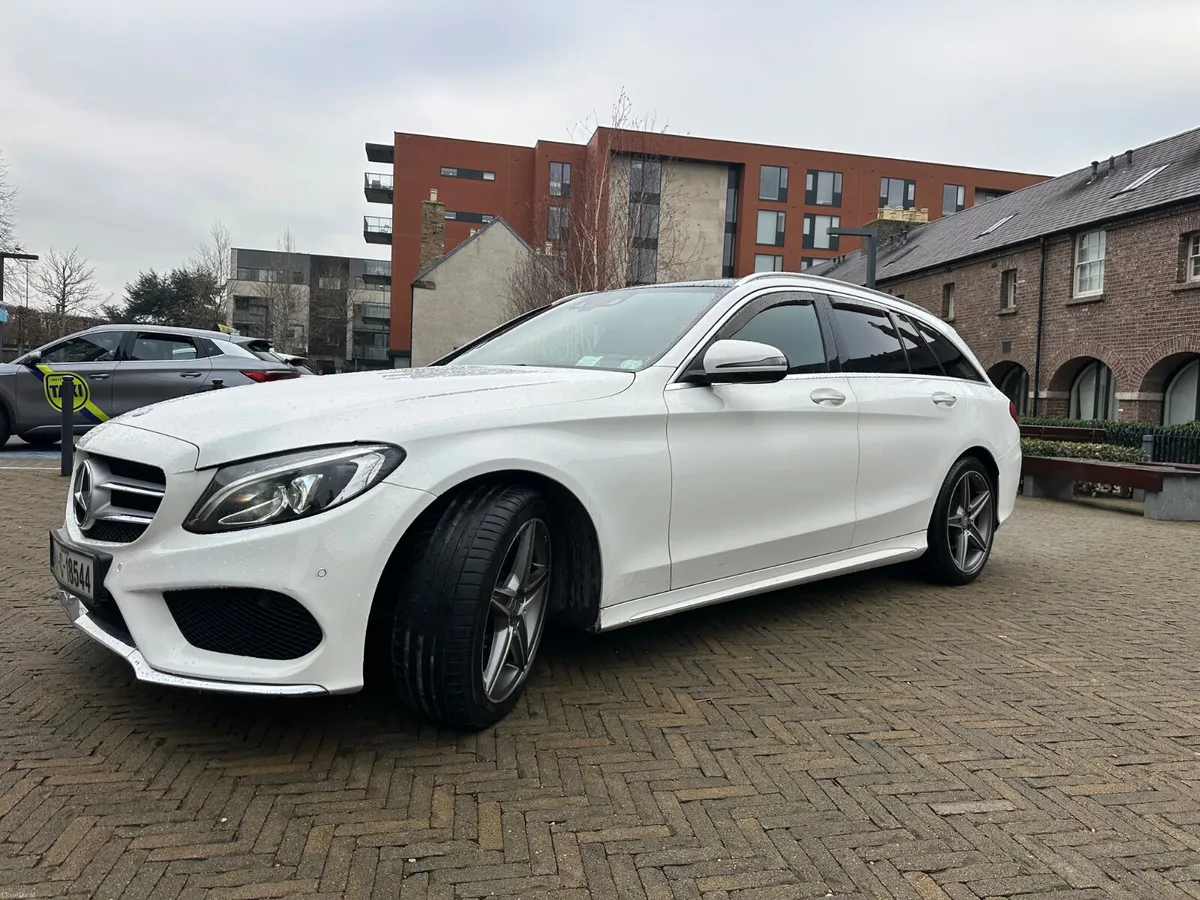 Mercedes-Benz C-Class C300 Diesel Hybrid - Image 4