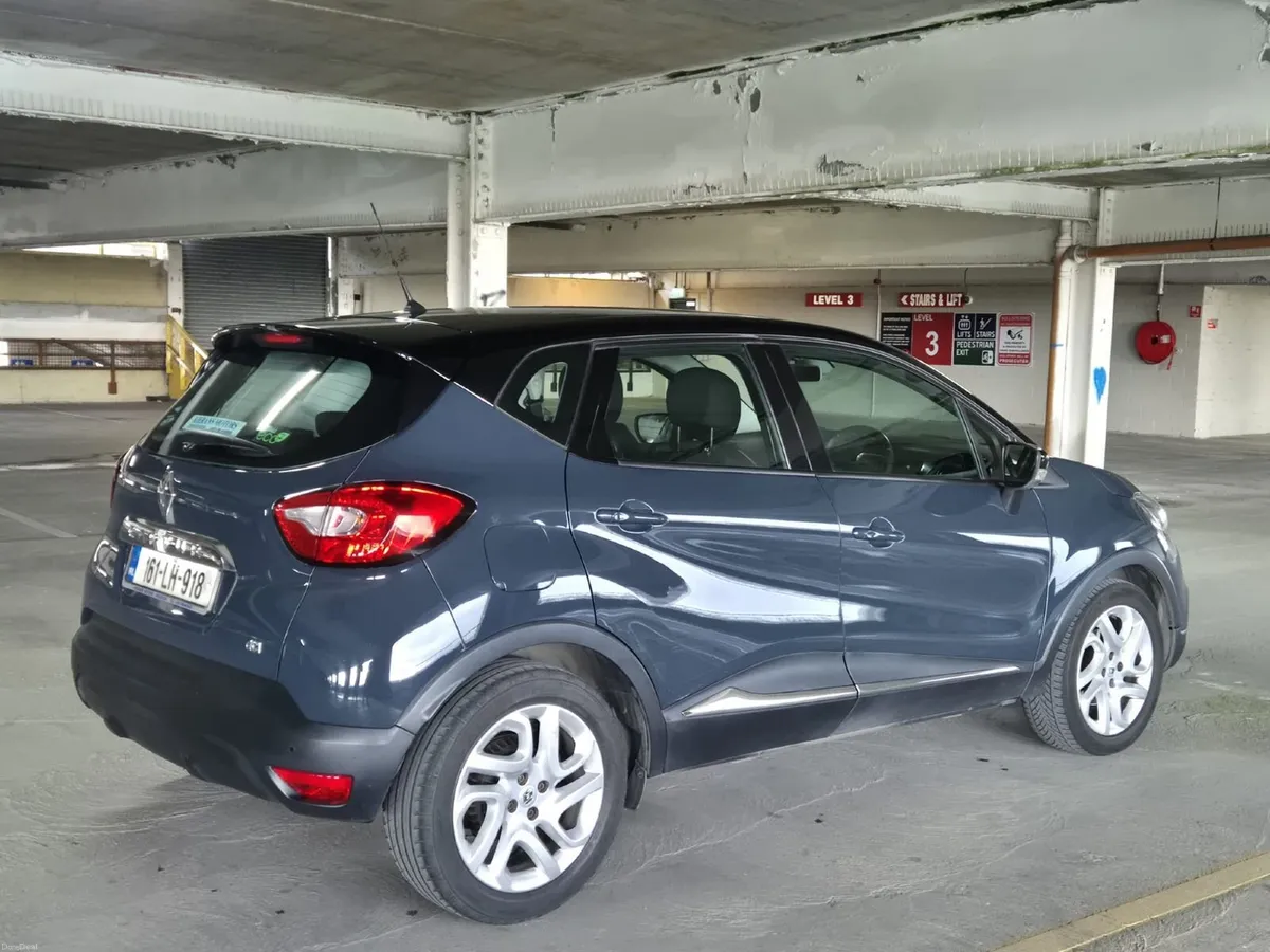 Renault Captur 2016 - Image 2