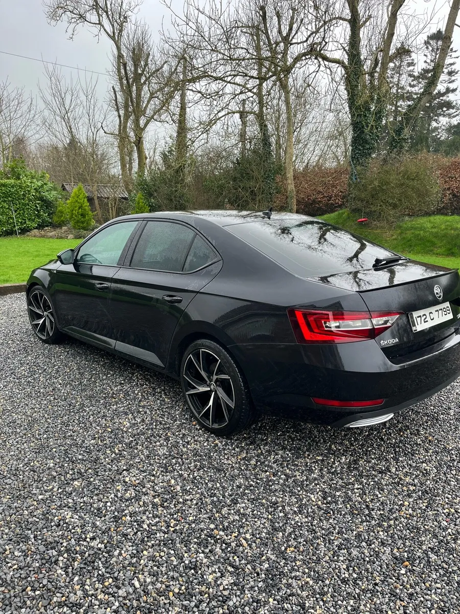 Skoda superb sportline - Image 3