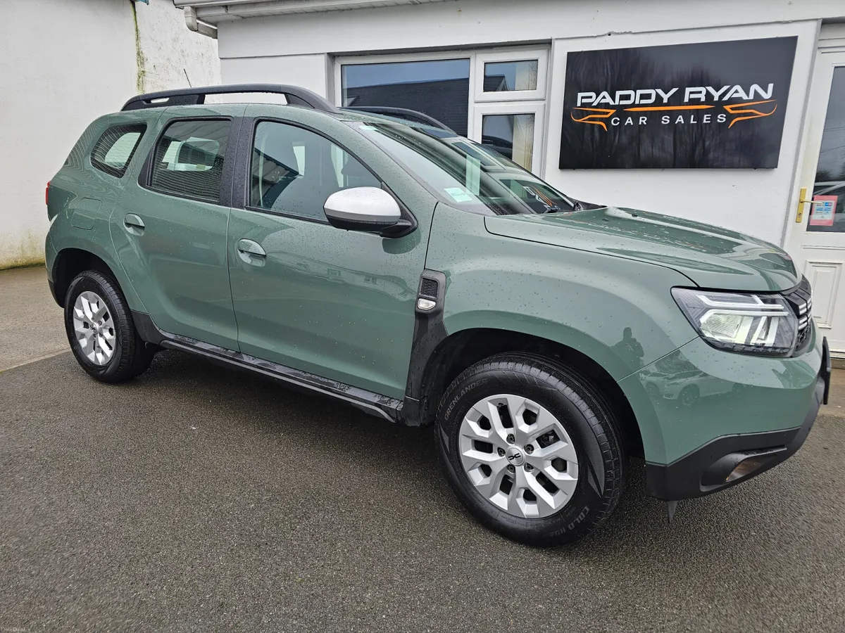 2023 Dacia Duster 1.5BlueDci Expression Manual - Image 2