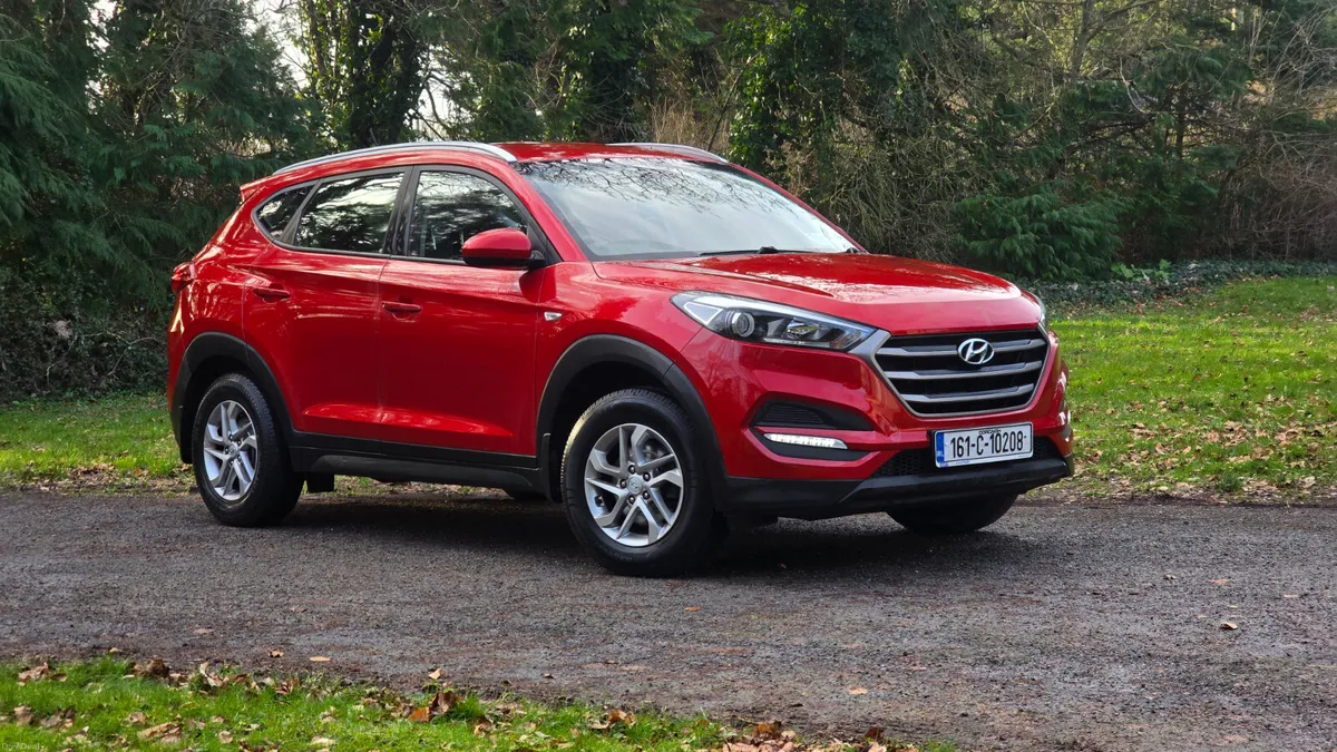 2016 Hyundai Tucson 1.6 GDI Petrol Comfort - Image 2
