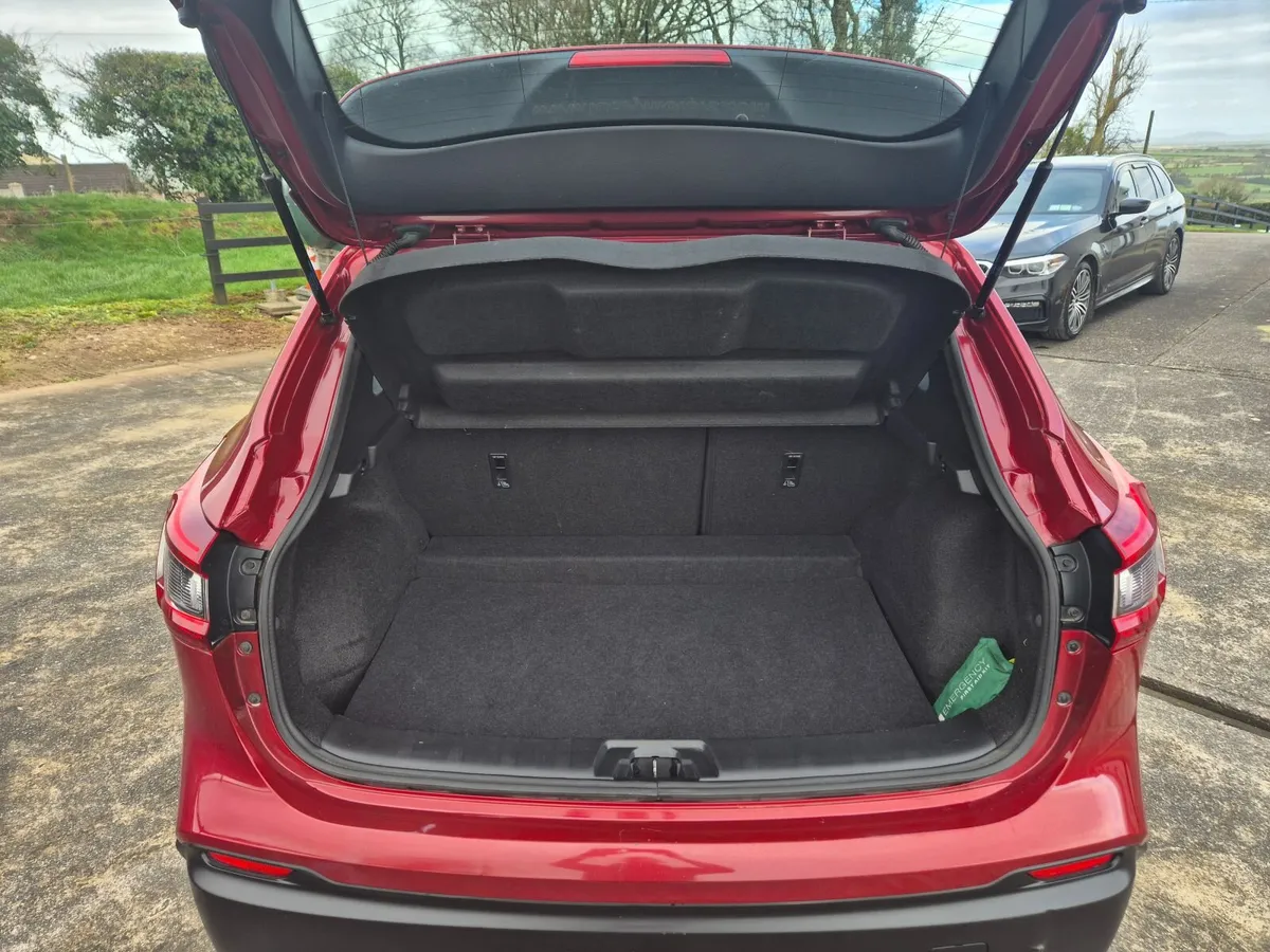 Nissan Qashqai 2019 - Image 2