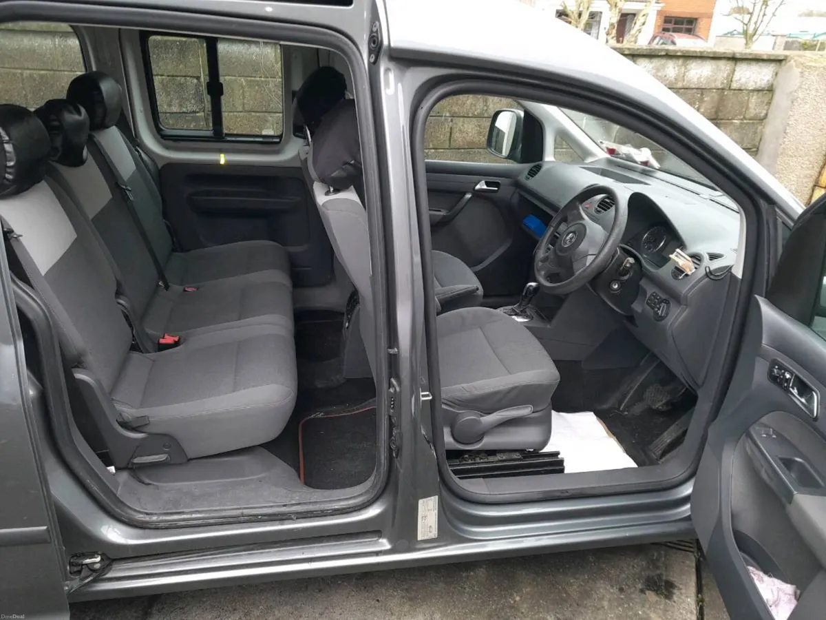 Wheelchair taxi for rent and plate rental - Image 2