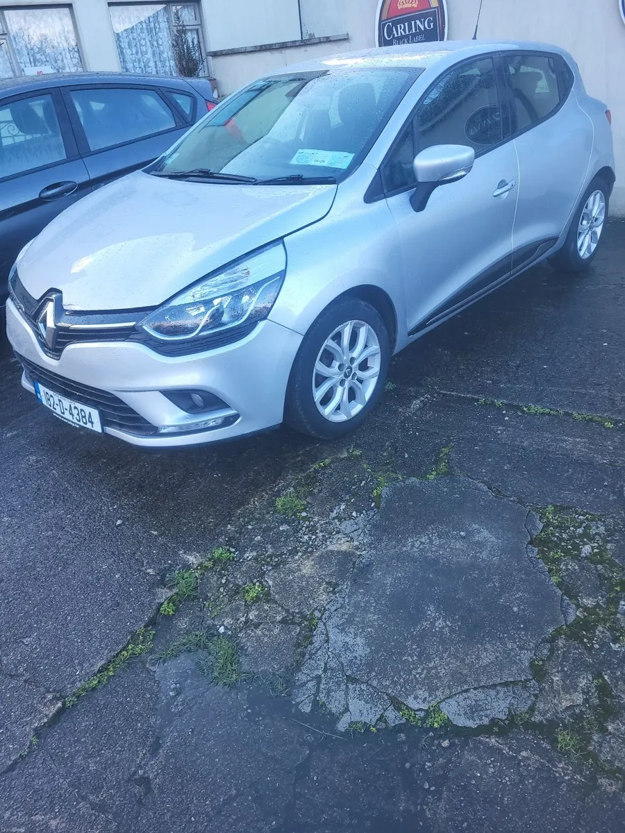 Renault Clio low miles - Image 1