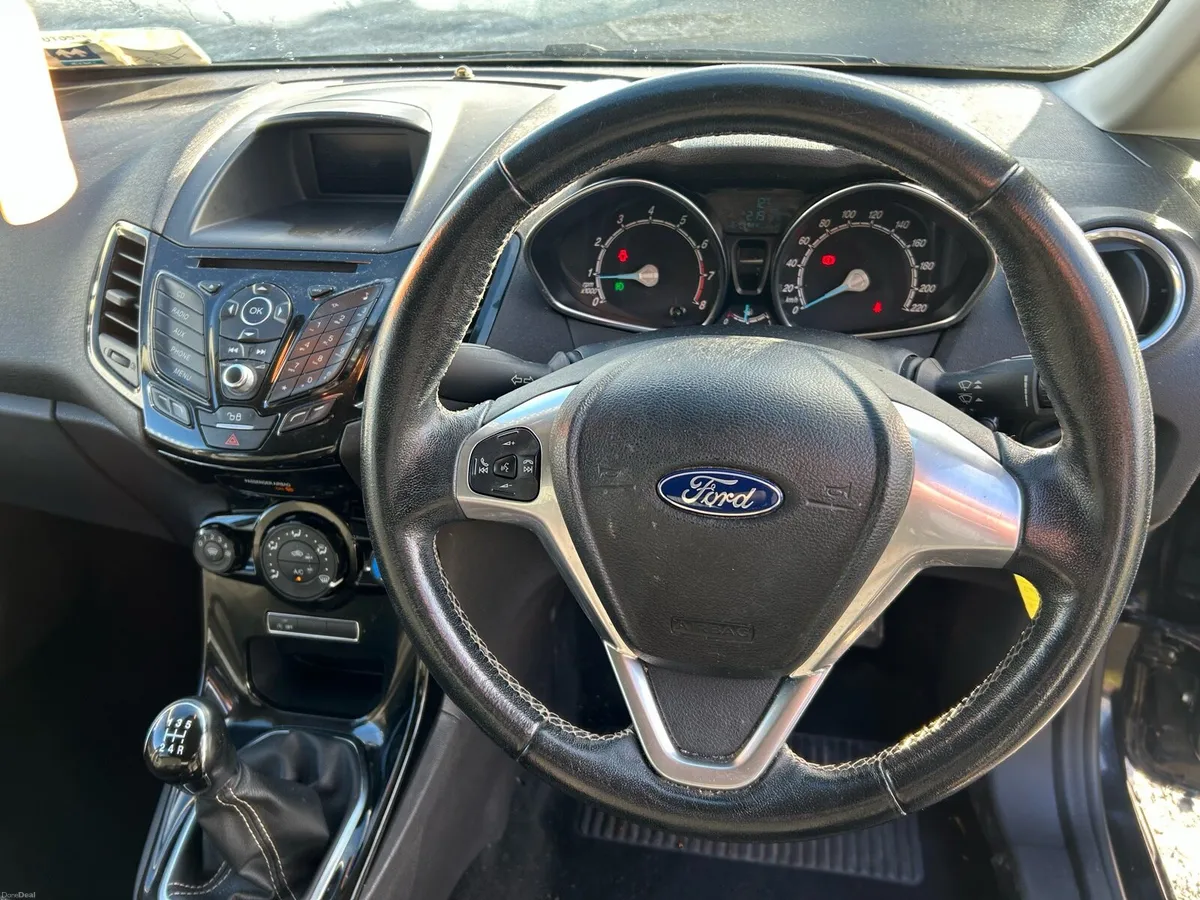2017 FORD FIESTA 1 litre PETROL - Image 2