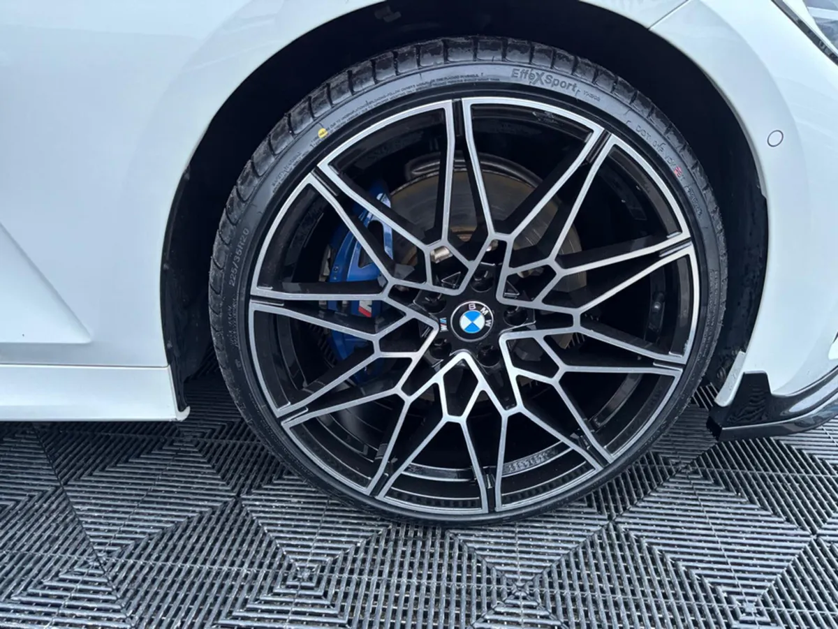 BMW 3-Series BMW 330e, M-sport plug in hybrid 292h - Image 3