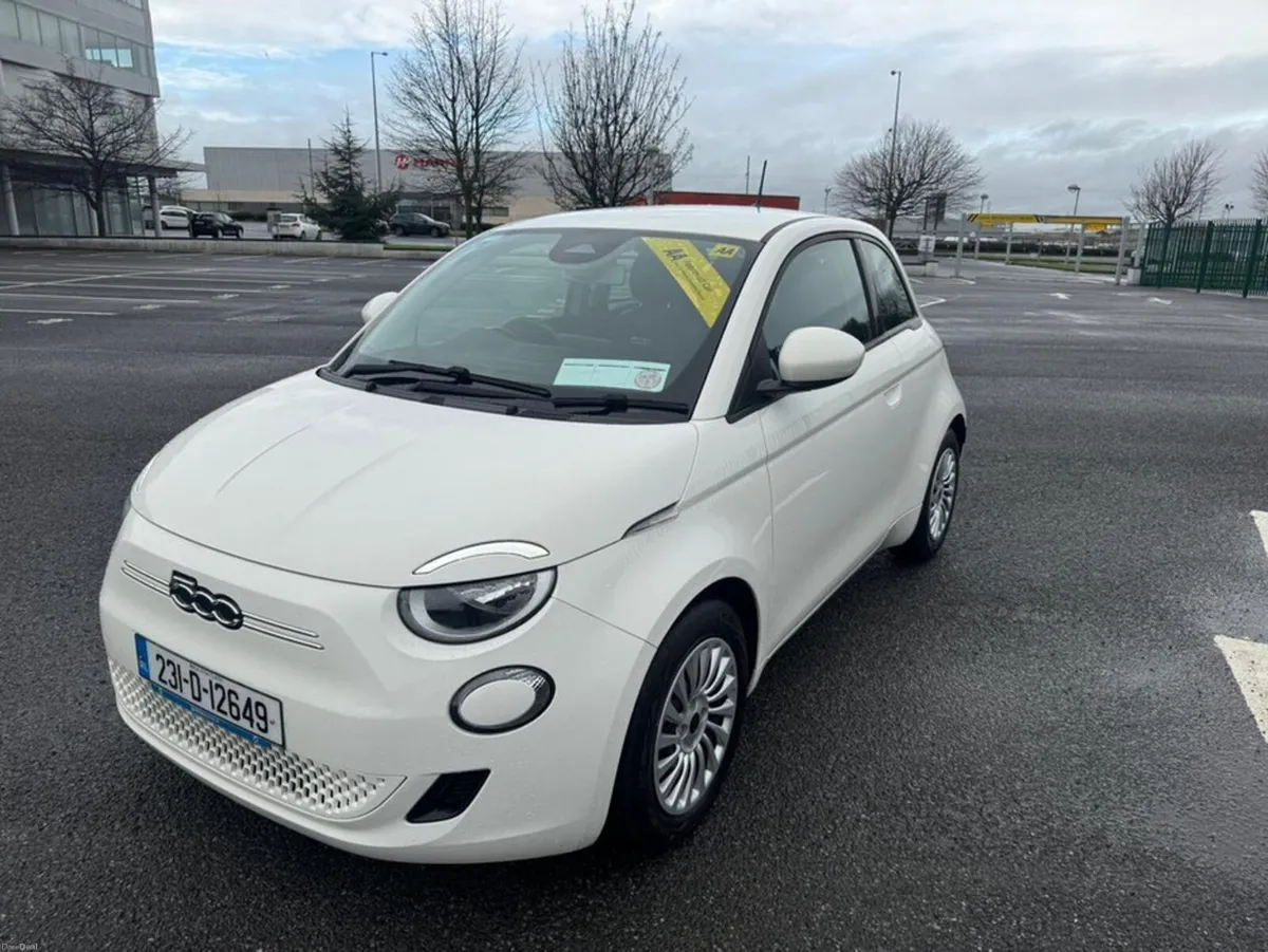 Fiat 500e ACTION ELECTRIC 24Kw, LOW MILES, WARRANT - Image 3