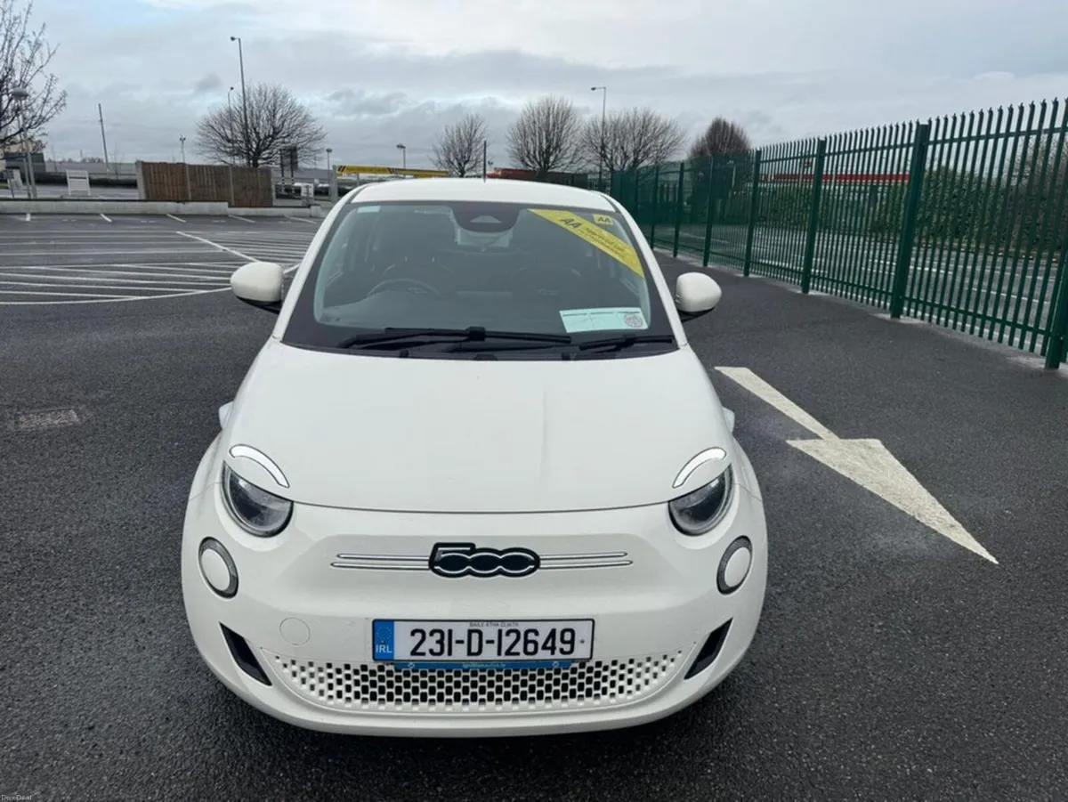 Fiat 500e ACTION ELECTRIC 24Kw, LOW MILES, WARRANT - Image 4