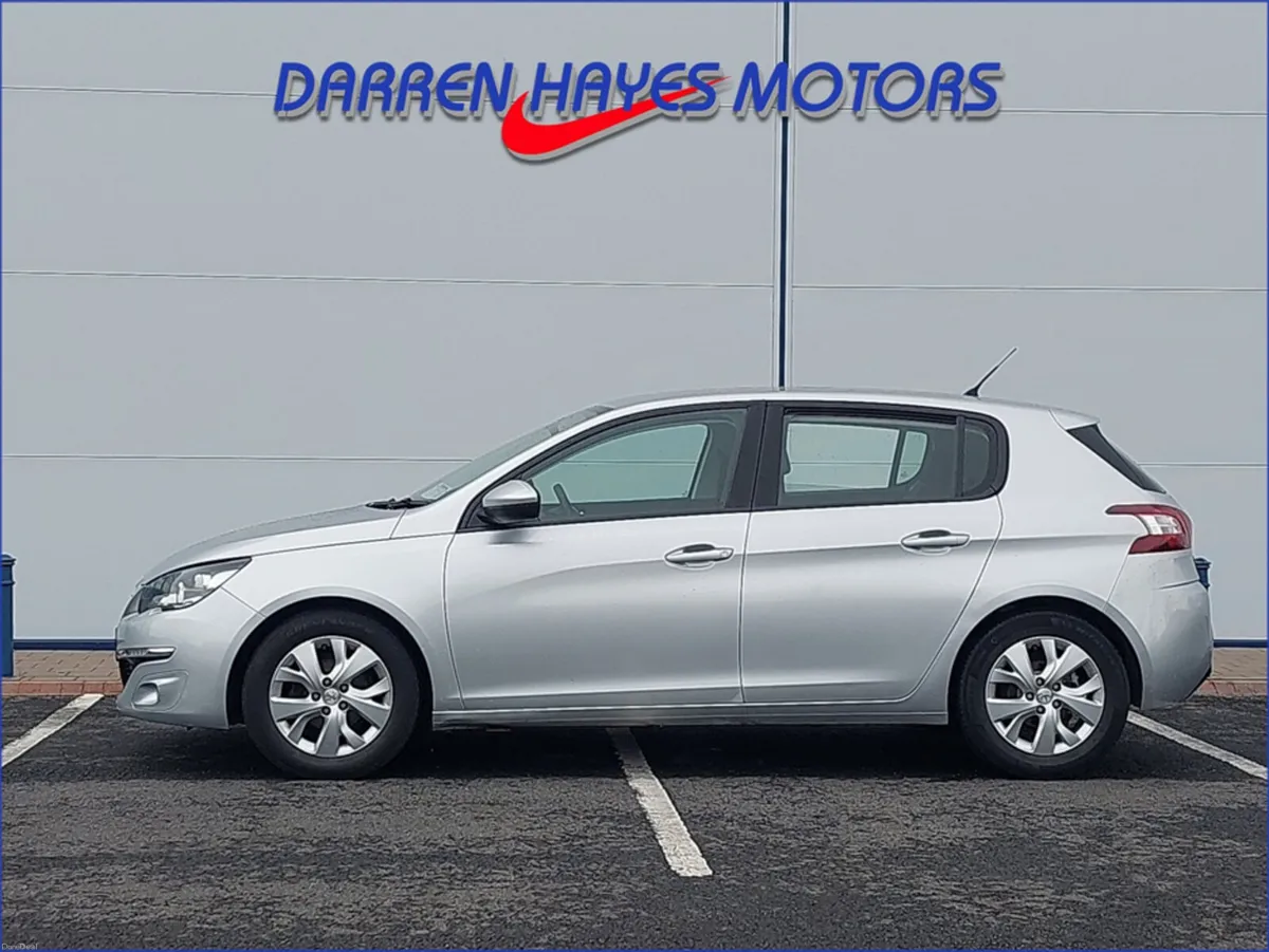 Peugeot 308 ACCESS 1.2 82 PURETECH 4DR - Image 4