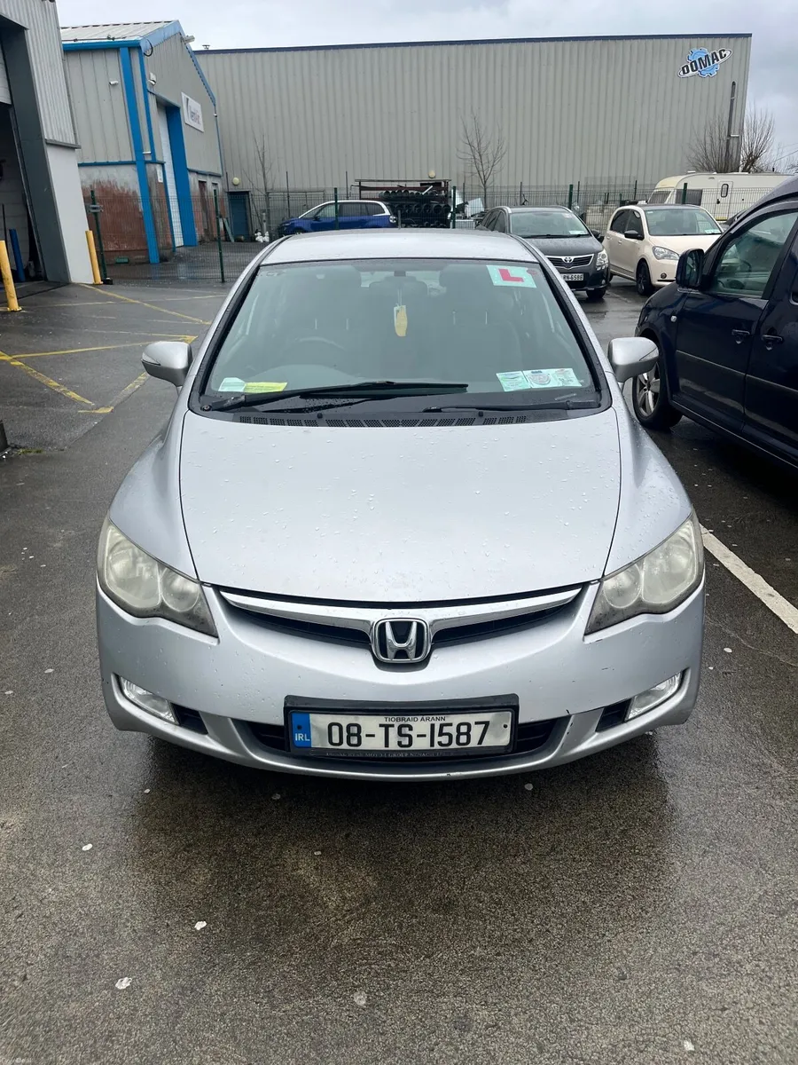 Honda Civic 2008 - Image 4