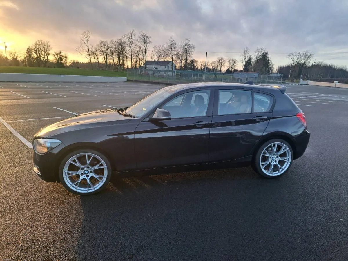 131 BMW 114i Sport Manual New NCT - Image 3