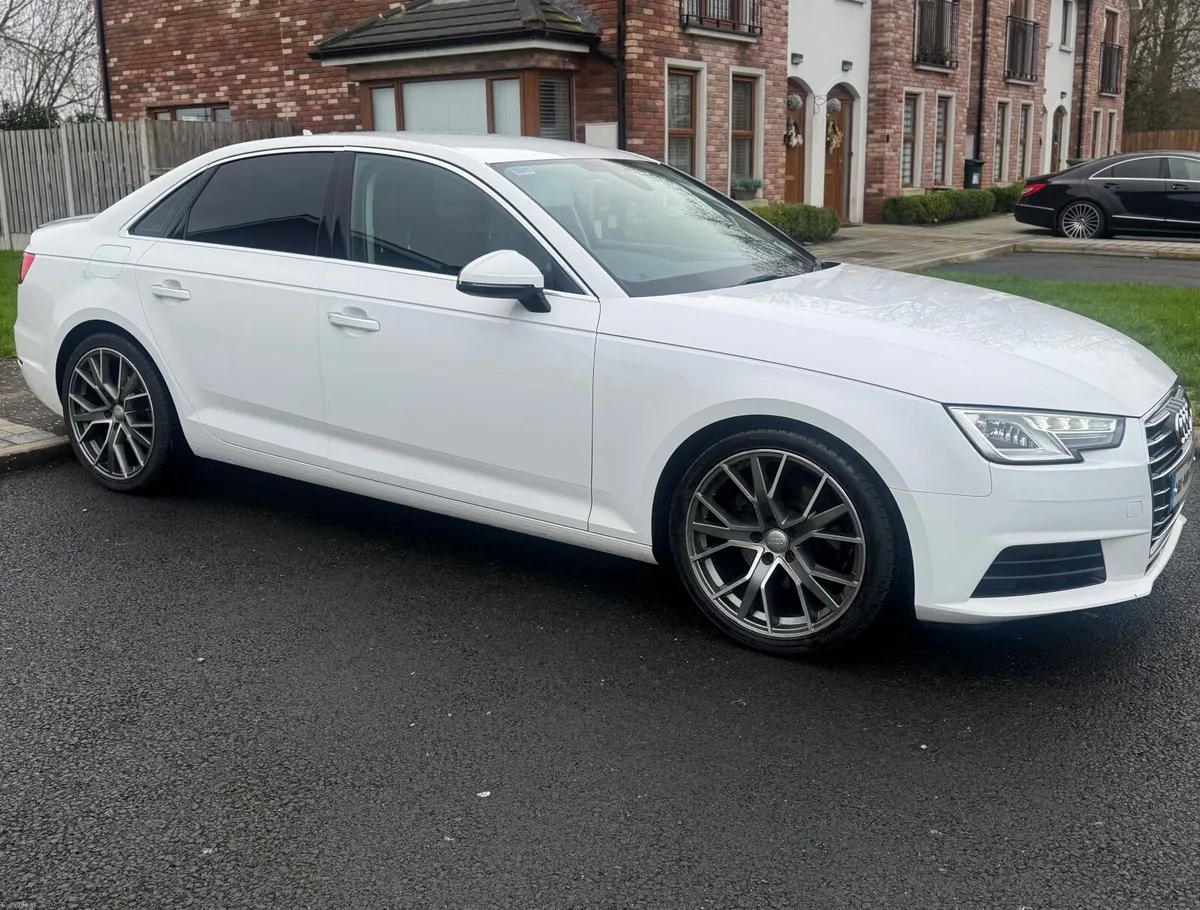 Audi A4 2016 - Image 3